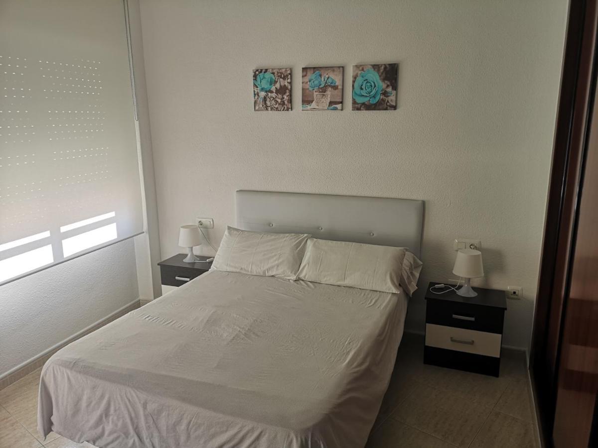 Apartamento 60 M2 En La Playa Torre de Benagalbon Eksteriør bilde