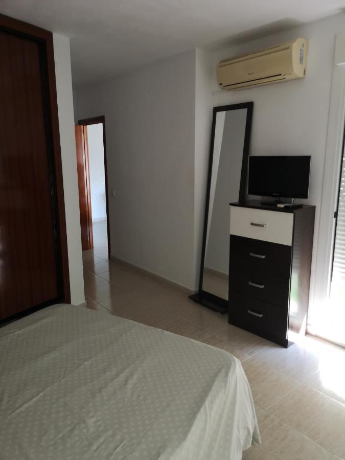 Apartamento 60 M2 En La Playa Torre de Benagalbon Eksteriør bilde